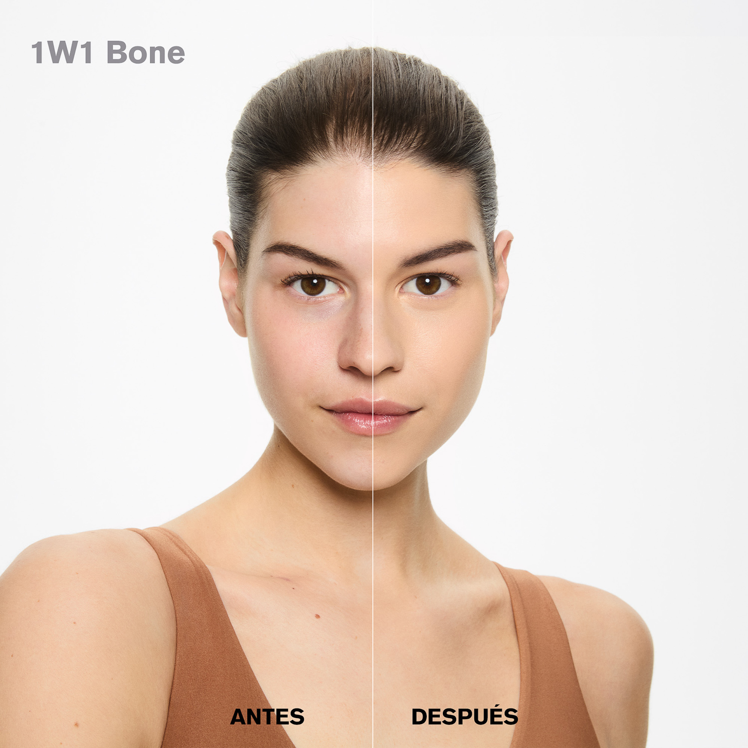 DOUBLE WEAR STAY-IN-PLACE MAKEUP (BASE DE MAQUILLAJE)